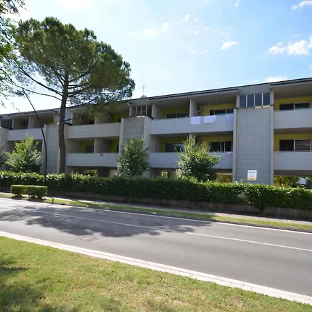 Elios, Aquarius, Raffaella Apartment *