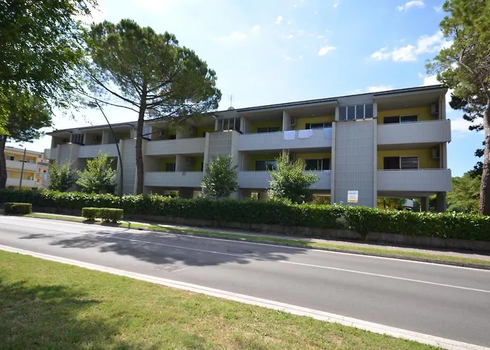 Elios, Aquarius, Raffaella Apartment *